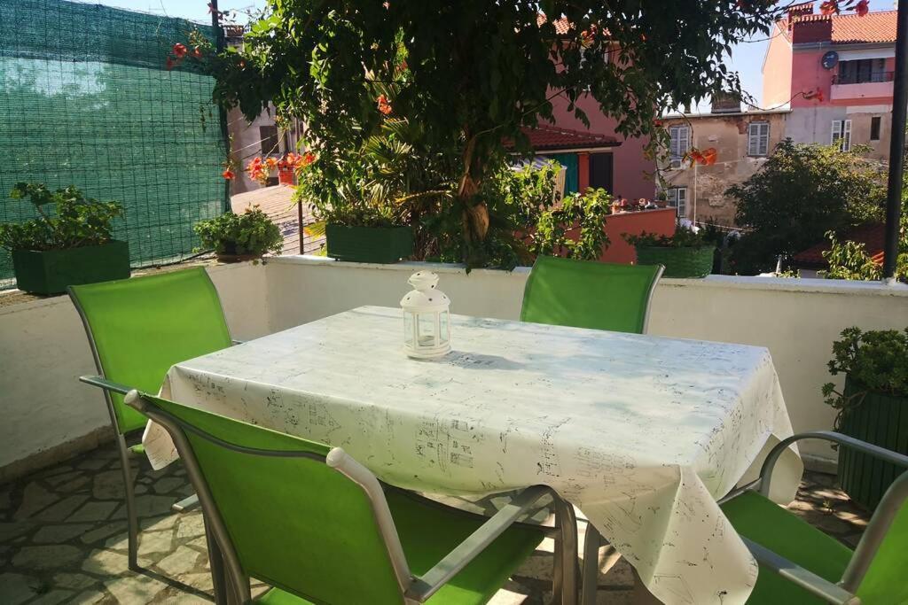 Casa Di Nonna Pina, Kuca U Blizini Arene Apartamento PUY Exterior foto